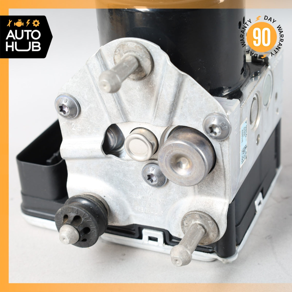 15-16 Porsche Macan 95B ABS Hydraulic Pump Control Module 95B614511D OEM 88k - photo 7