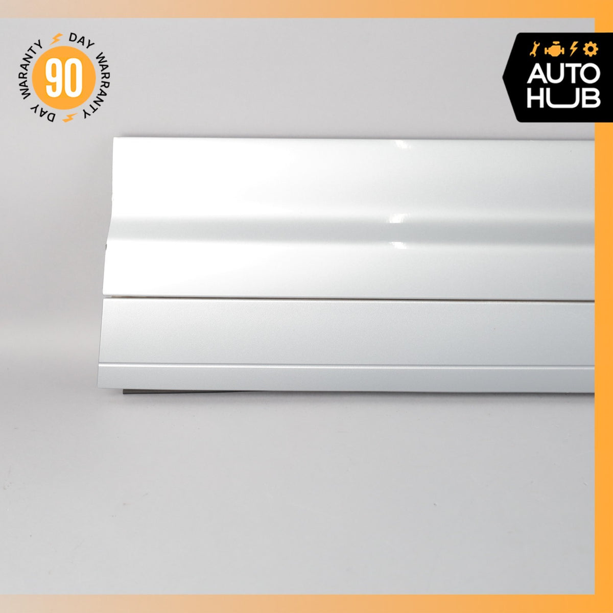 15-18 Porsche Cayenne 958 GTS Front Right Lower Door Molding OEM 31k - photo 2