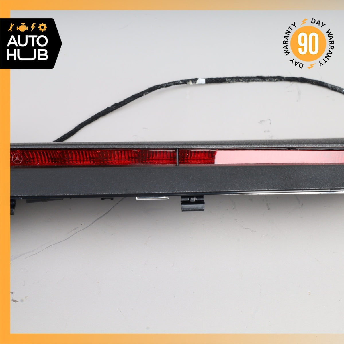 Mercedes W213 E300 3rd Third Brake Stop Light Lamp w/ Trim  OEM - photo 4