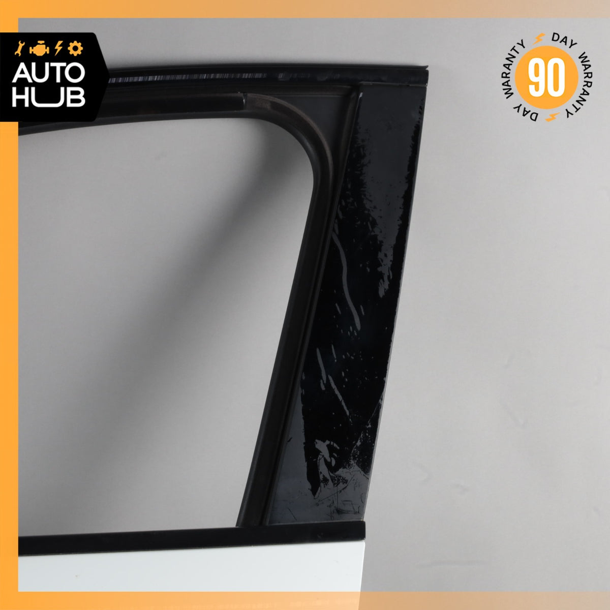 15-26 Porsche Macan 95B Front Left Door Shell Pure White 95B831021 OEM 88k - photo 2