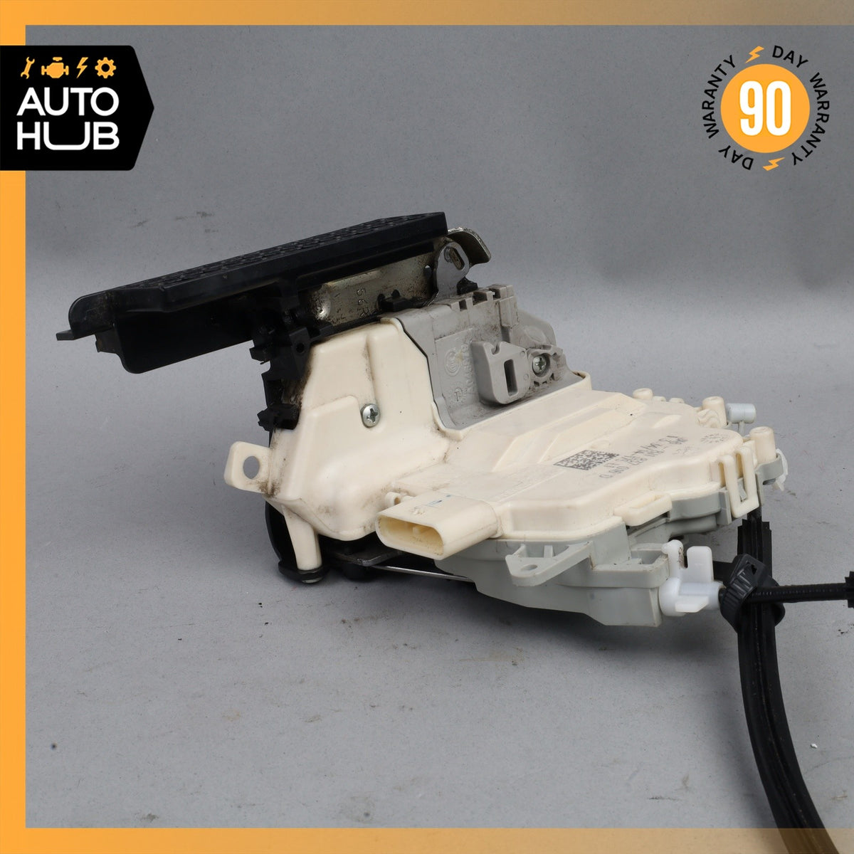 Porsche Macan 95B Front Right Side Door Lock Latch Actuator 8J1837016D OEM - photo 6