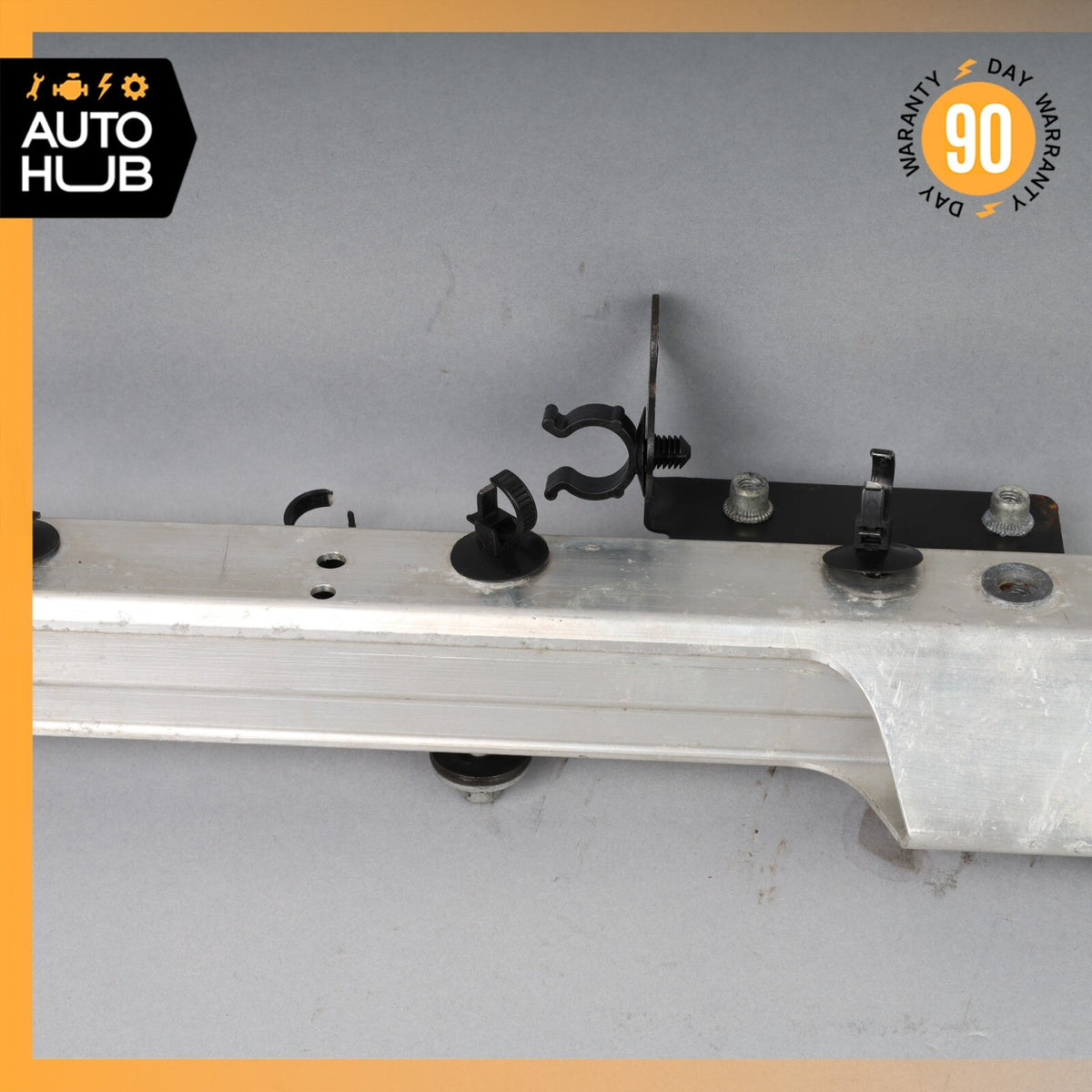 Aston Martin DB11 Front Left Side Cross Brace Bar Bracket OEM 7k - photo 6