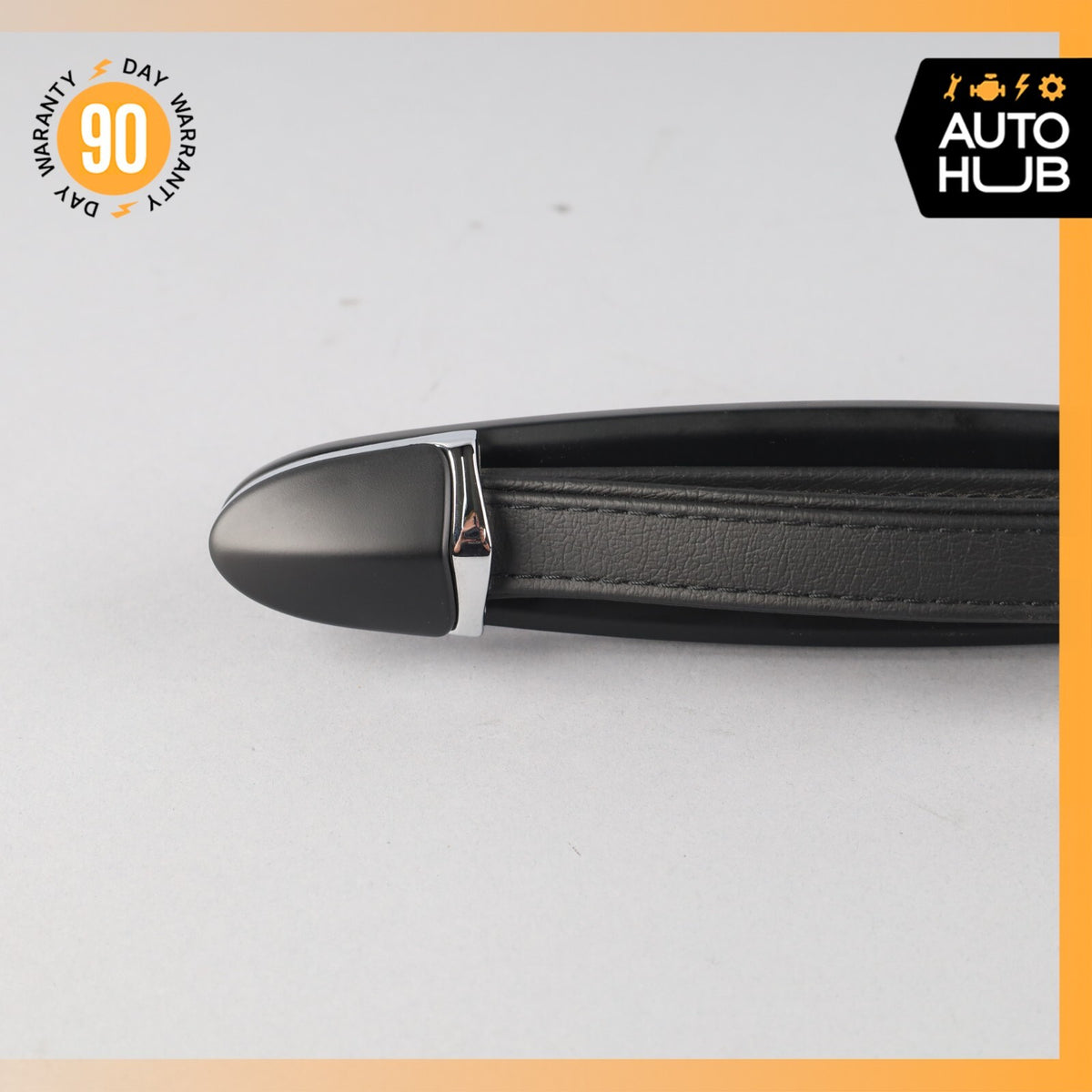 03-13 Maserati Quattroporte M139 Interior Roof Grab Handle Front Right Side OEM - photo 2