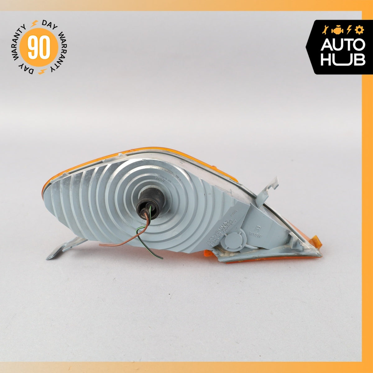 03-06 Porsche Cayenne 955 Turbo Front Right Side Marker Light Lamp OEM - photo 4