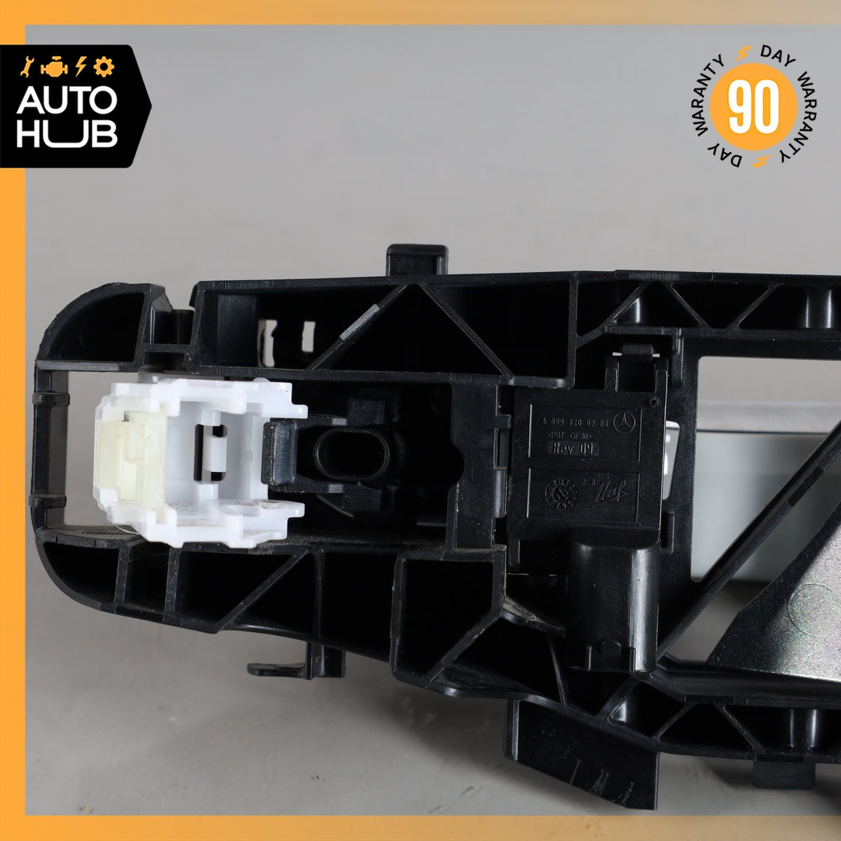 Mercedes X253 GLC300 Front or Rear Right Exterior Door Handle 0997602200 OEM - photo 11