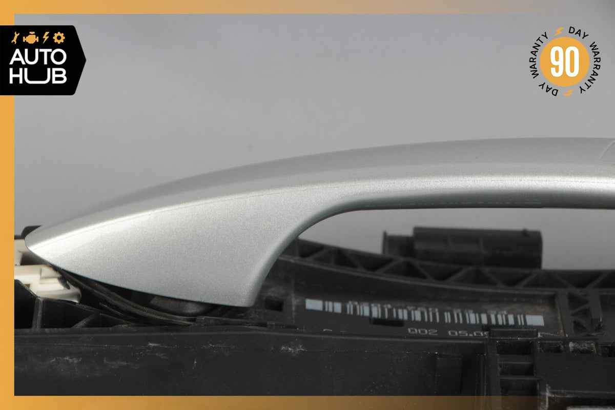 12-14 Mercedes W204 C250 C350 Front Left Exterior Door Handle Keyless Go OEM - photo 5
