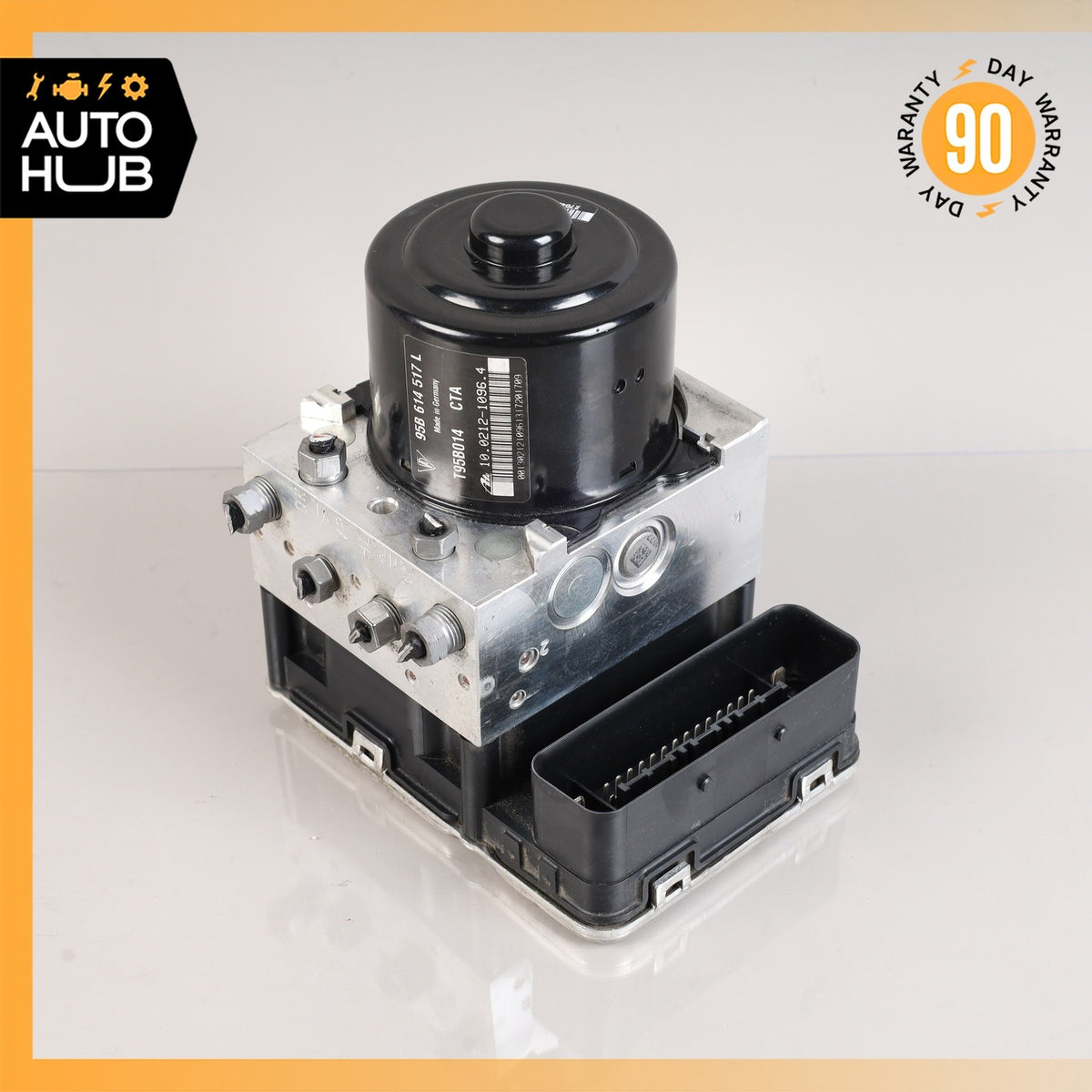 17-18 Porsche Macan 95B ABS Hydraulic Pump Control Module 95B907379L OEM - photo 2
