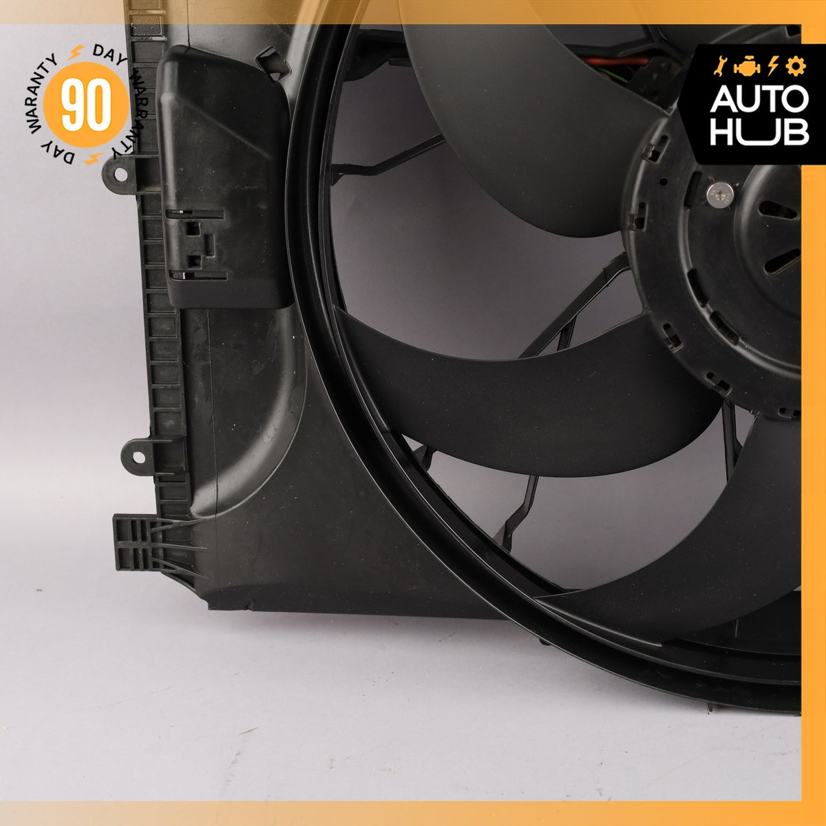 08-20 Mercedes W207 E400 C300 Engine Radiator Cooling Fan Motor Assembly OEM - photo 5