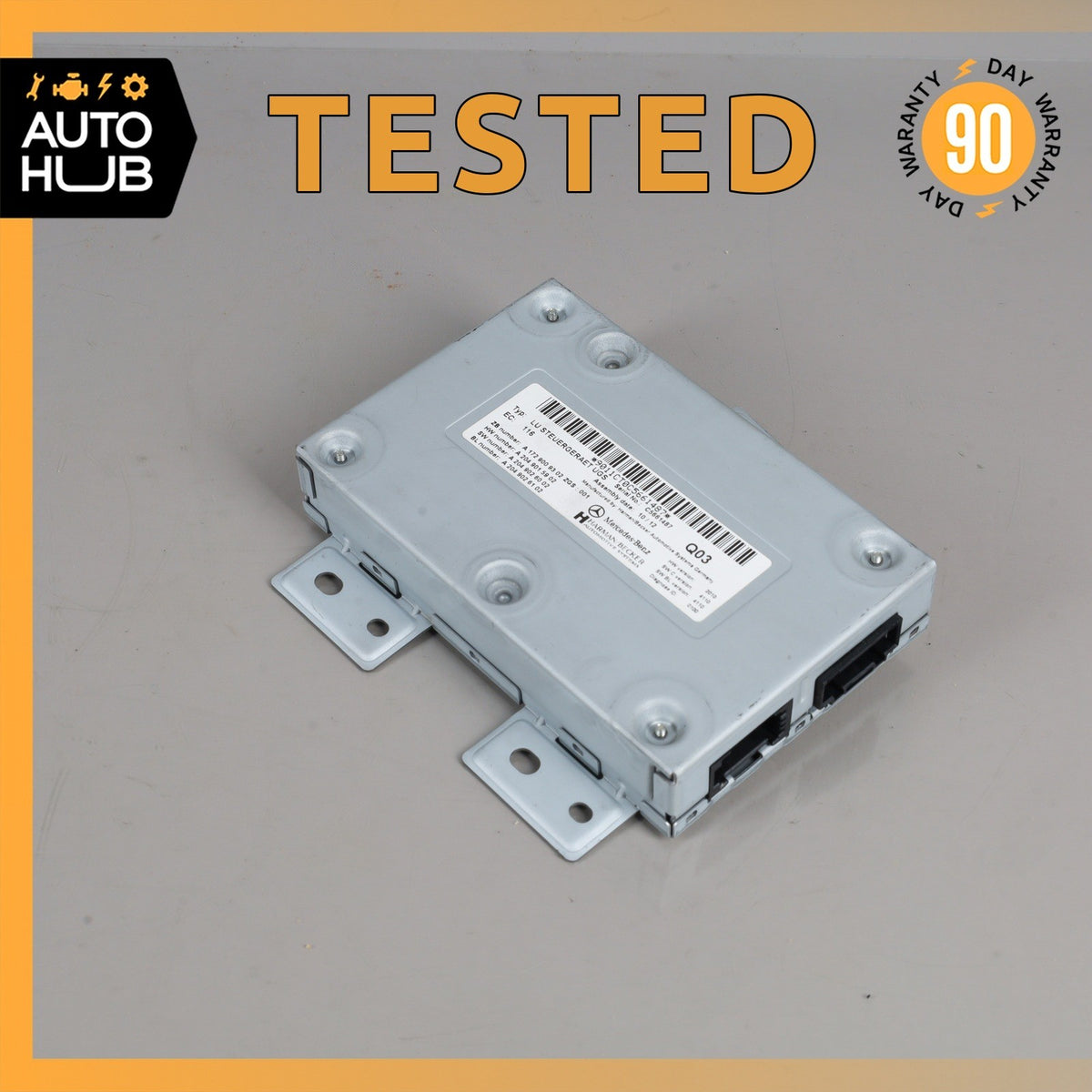 Mercedes W212 E350 S63 AMG SLK350 Communication Interface Module 2049009301 OEM - photo 1