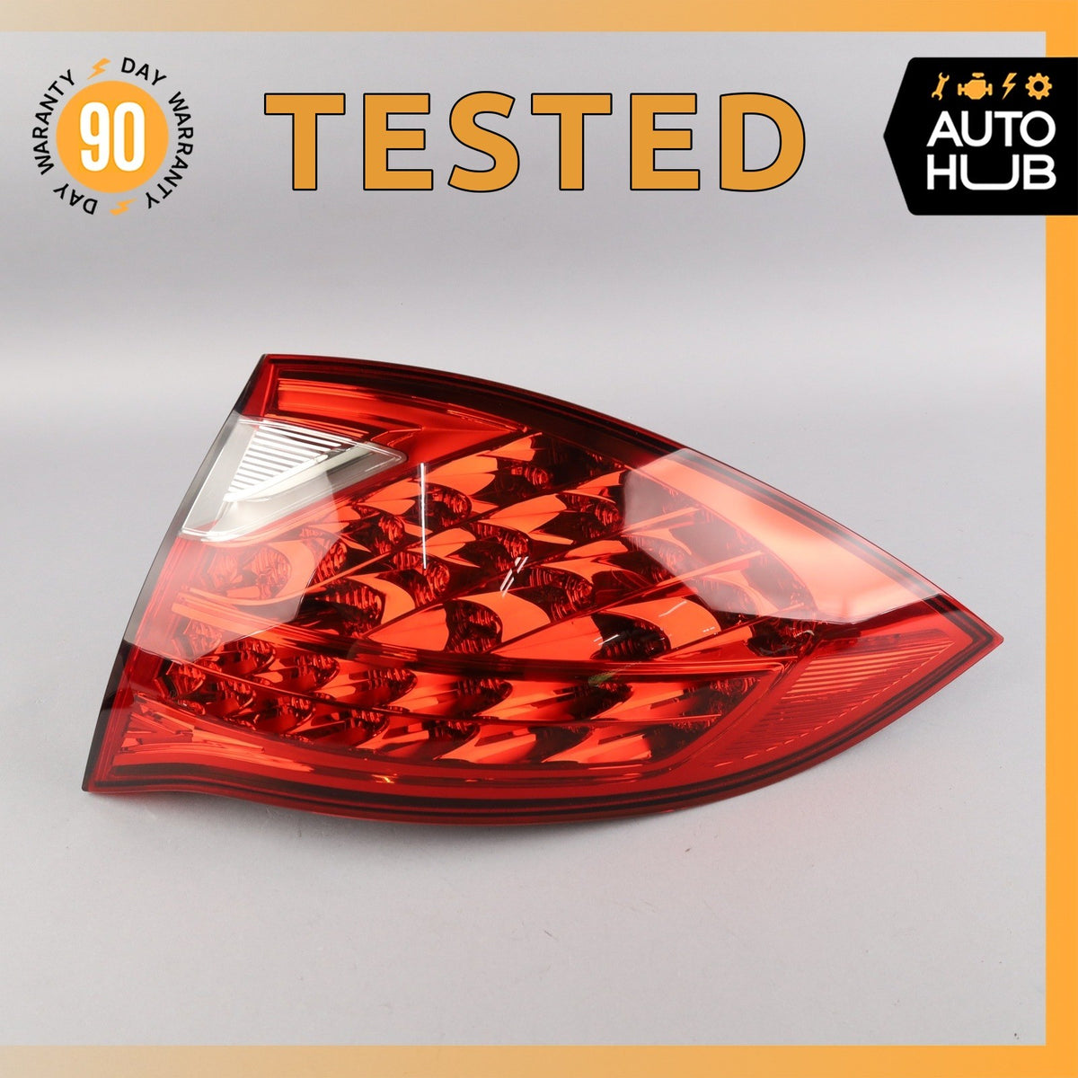 11-14 Porsche Cayenne 958 Right Side Outer Tail Light Lamp 7P5945096G OEM - photo 1