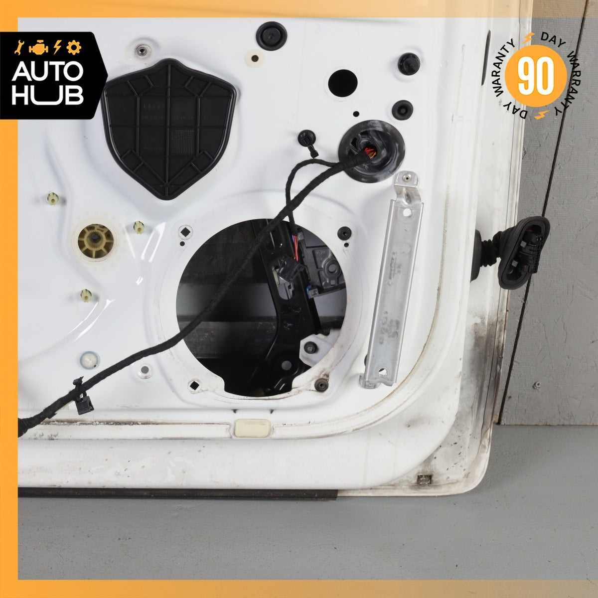 08-15 Audi 8J TT Door Shell Left Driver Side White 8J0831051A OEM - photo 13