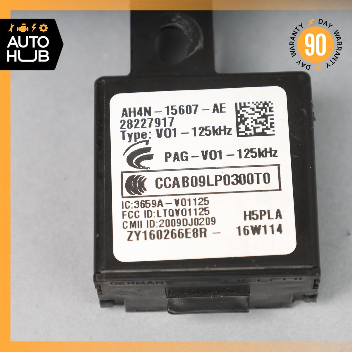 2017 Jaguar X152 F-Type R Keyless Go Entry Control Module AH4N15607AE OEM - photo 6