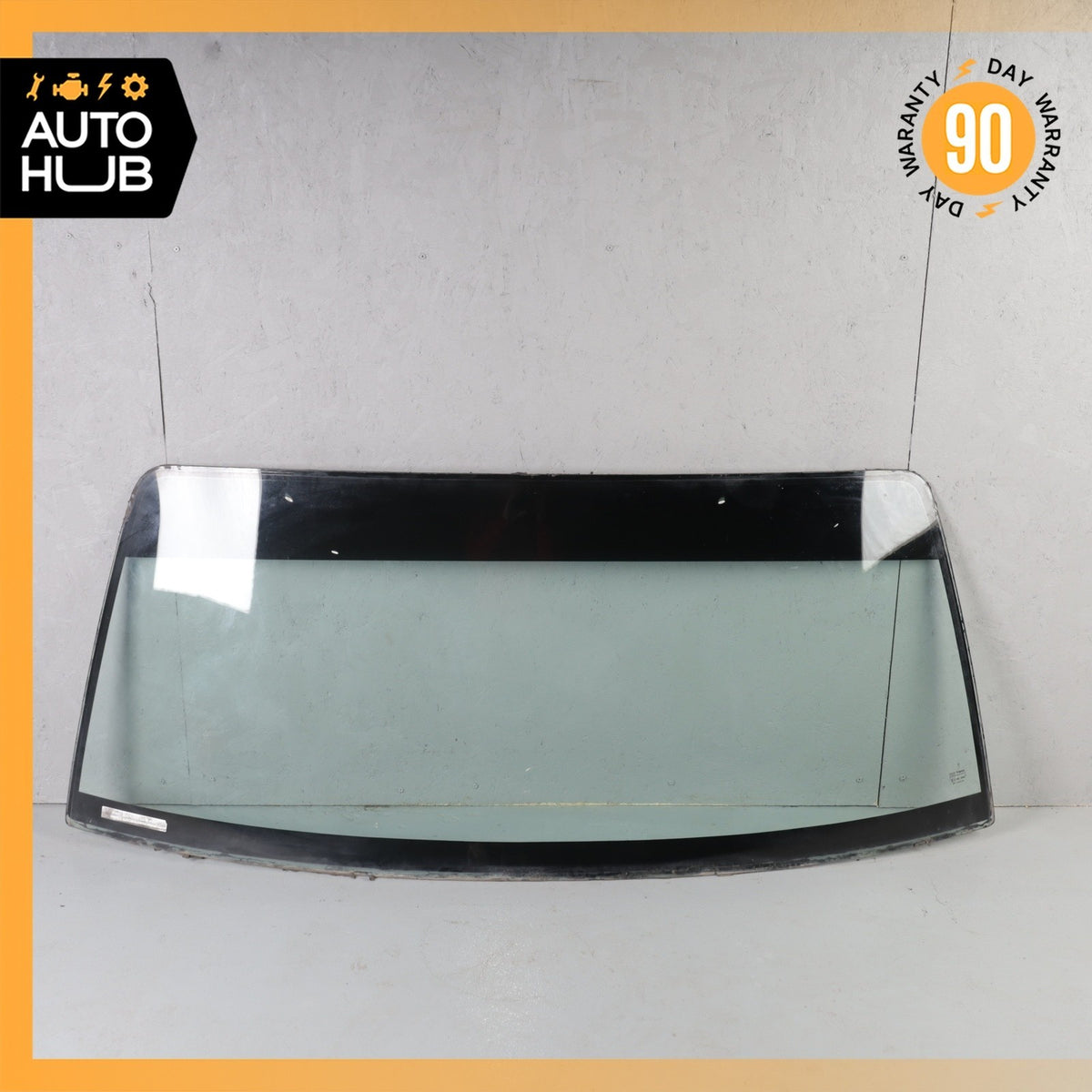 81-91 Bentley Eight / RR Silver Spirit Front Windshield Wind Shield Glass OEM - photo 2