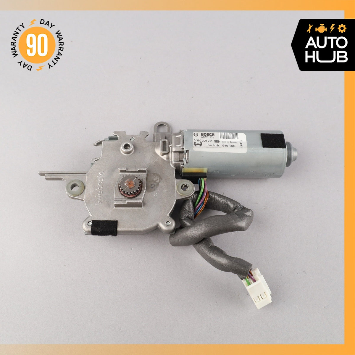 Mercedes W219 CLS550 Panoramic Sunroof Sun Roof Motor 2038203142 OEM - photo 4