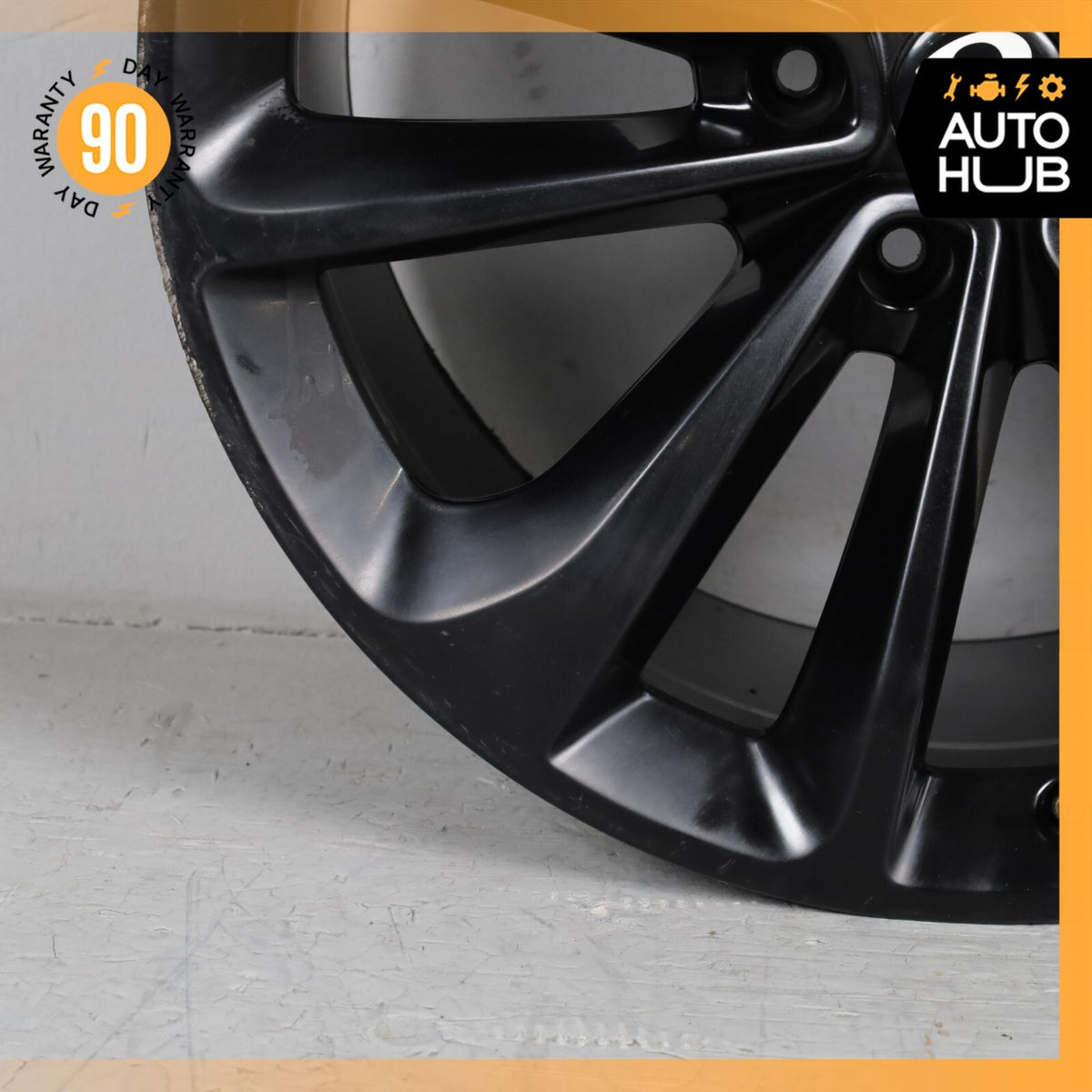 Bentley Bentayga 10 x 21 21" Wheel Rim Black 36A601025B OEM - photo 5