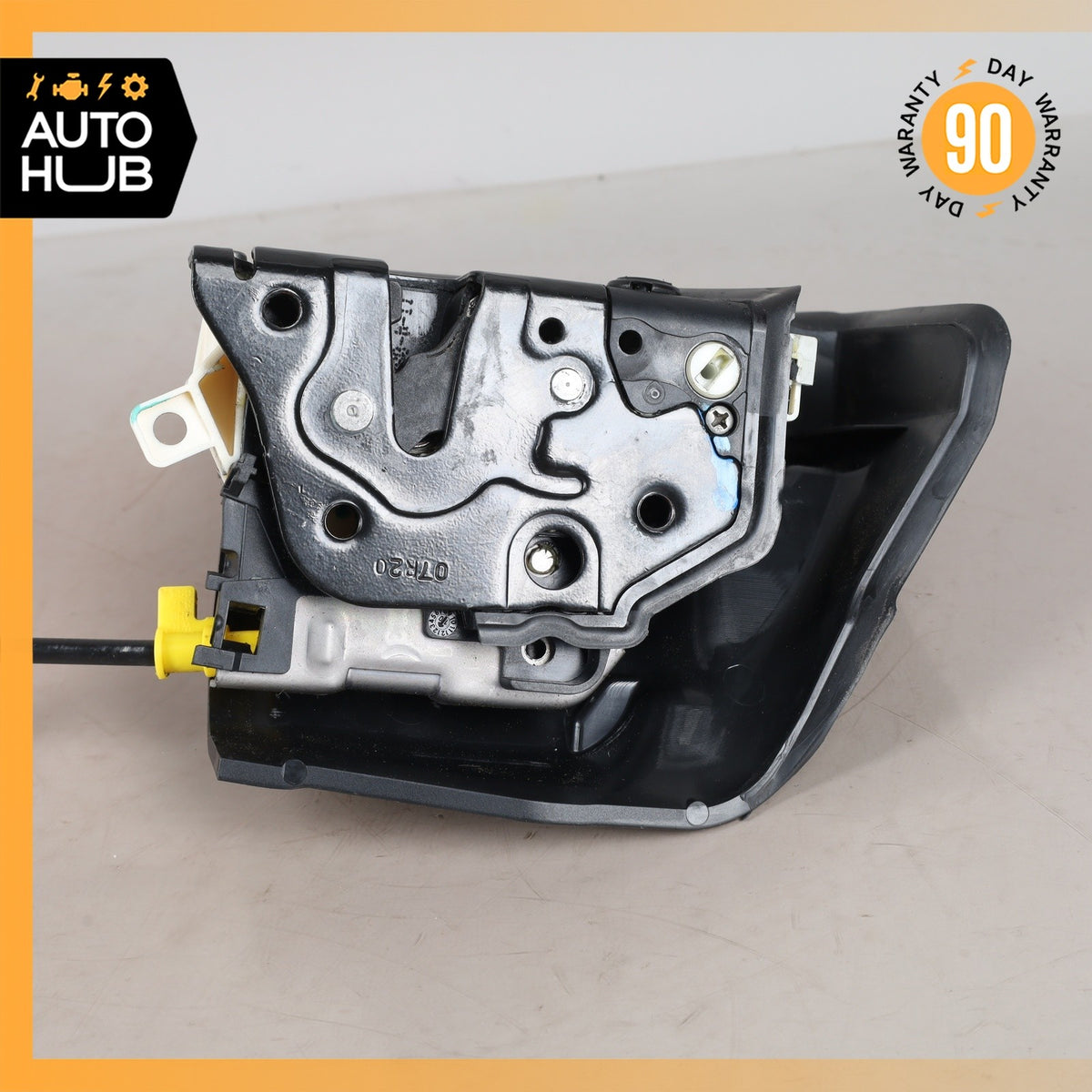 Audi D4 A8 A5 S6 Front Right Door Lock Latch Actuator 8J1837016D OEM - photo 8