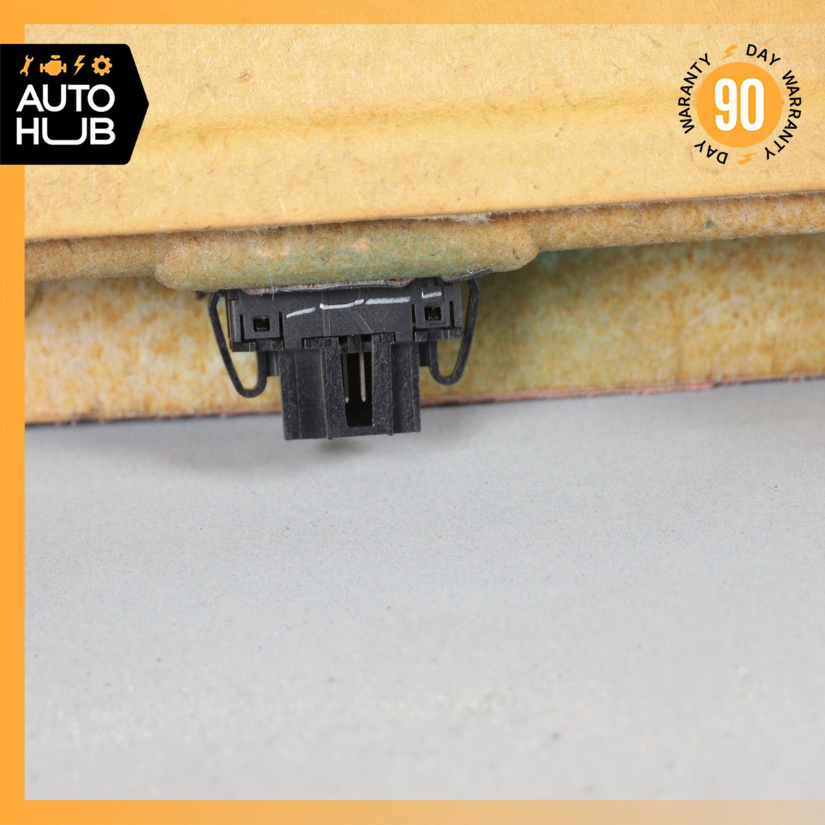Mercedes R231 SL550 Rear Trunk Parcel Shelf Panel Trim 2316902741 OEM - photo 21
