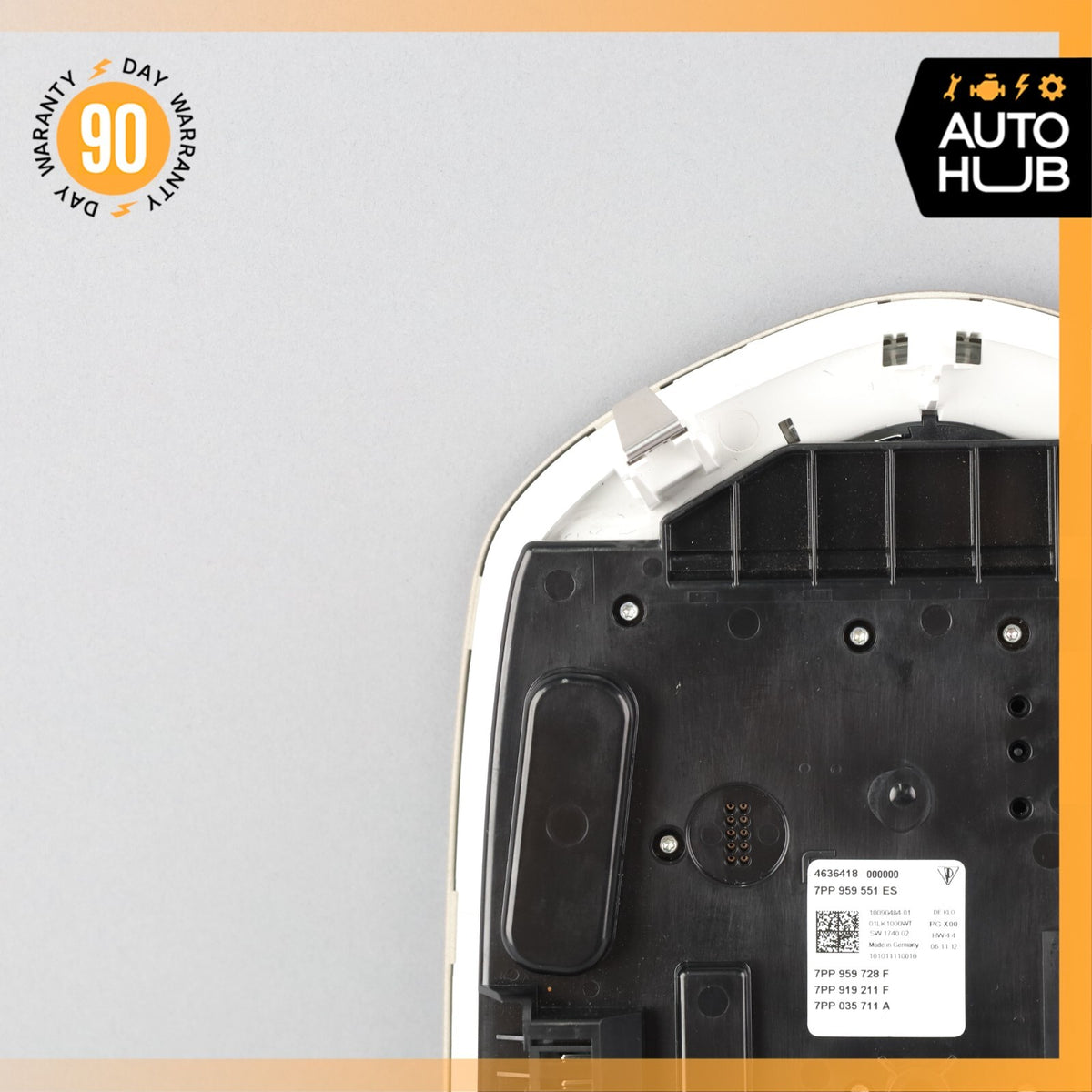 11-16 Porsche Cayenne S 958 Front Overhead Dome Light Lamp OEM - photo 9