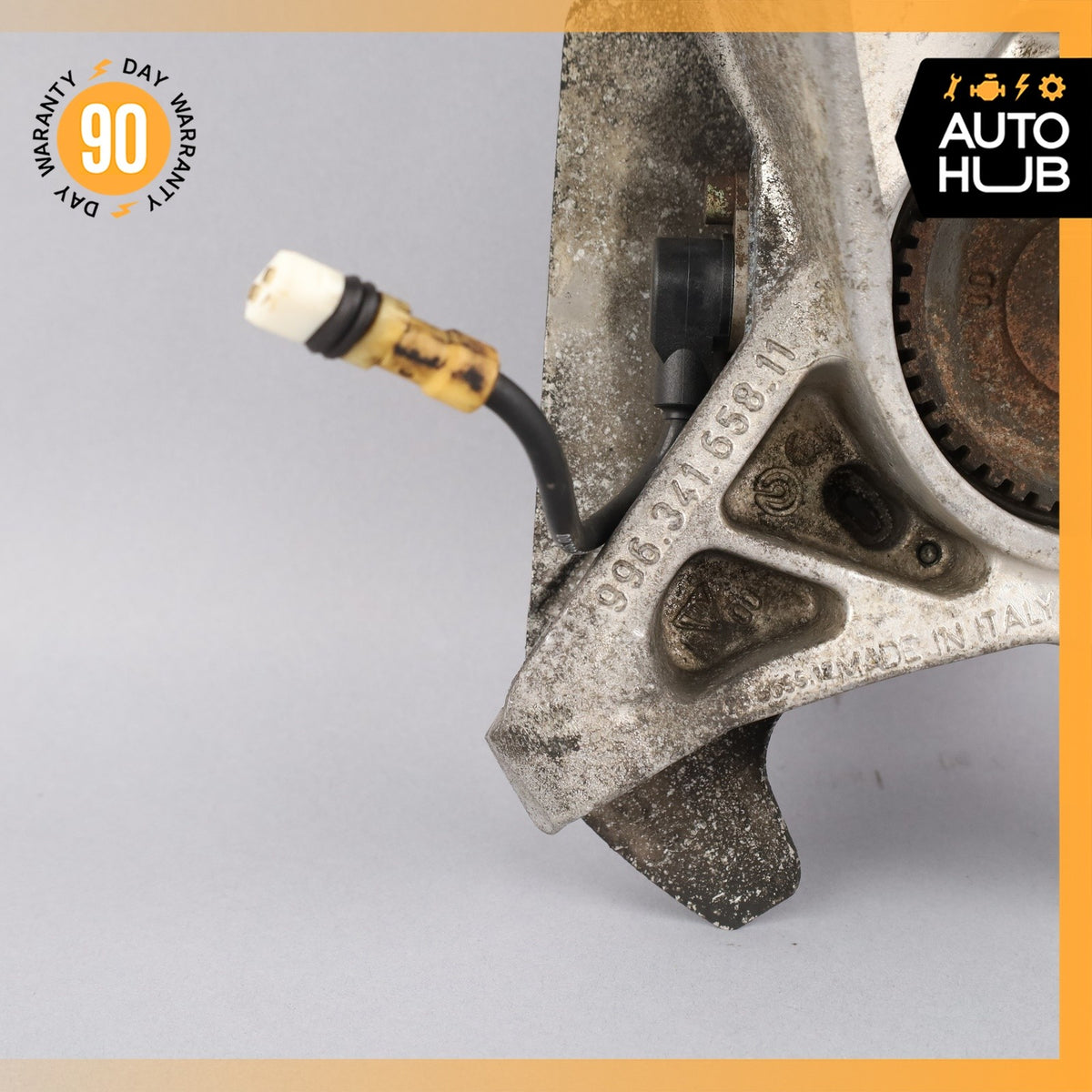 Porsche Boxster 986 Front Right Spindle Knuckle Hub 99634165811 OEM - photo 12