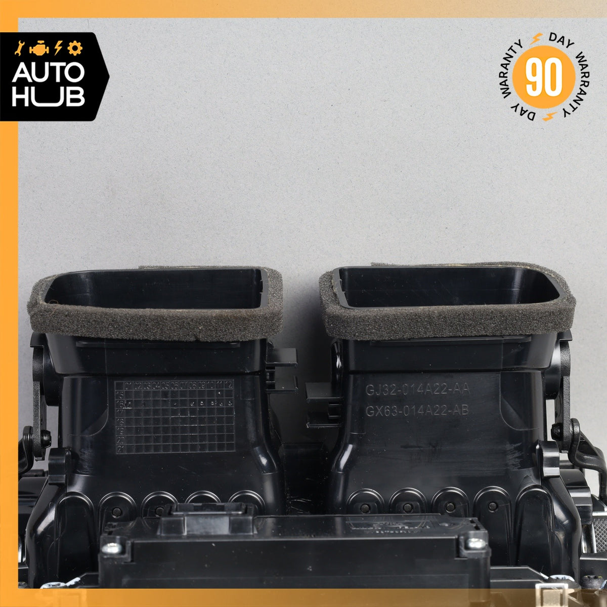 14-22 Range Rover Sport L494 Rear Center Console Air Vent Trim w/ Switch OEM - photo 10