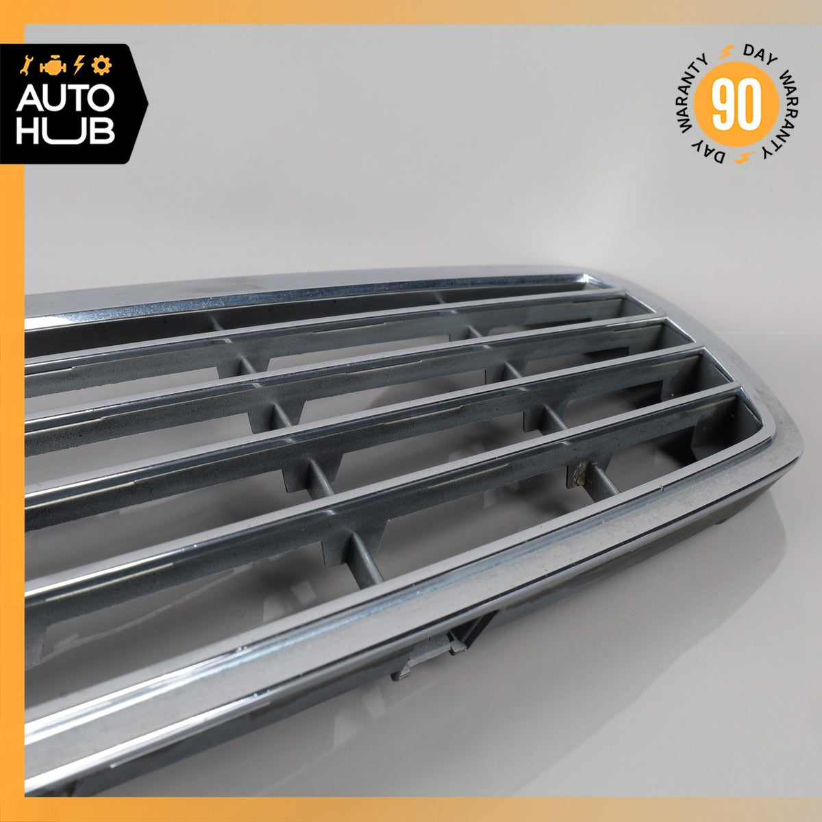 03-06 Mercedes W211 E320 E500 E350 Hood Radiator Grille Grill Chrome OEM - photo 6