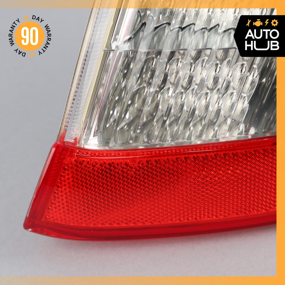 08-12 Maserati GranTurismo M145 Right Side Outer Tail Light Lamp 234380 OEM 74k - photo 4