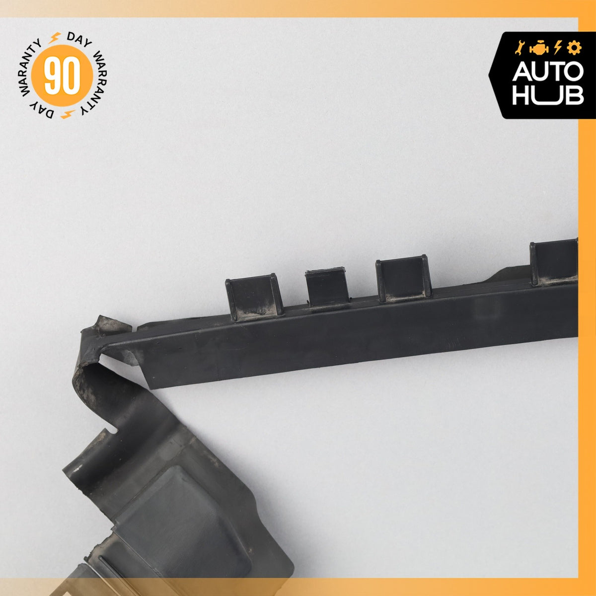 10-17 Mercedes W207 E350 Air Guide Plate Baffle OEM - photo 3