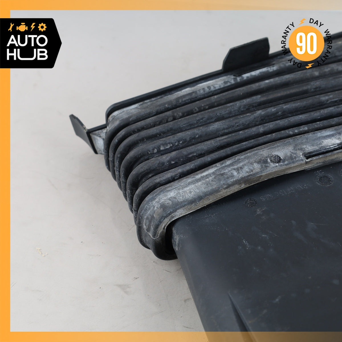 Mercedes W166 ML350 GL350 Bluetec Diesel Center Air Intake Duct Hose Pipe OEM - photo 5
