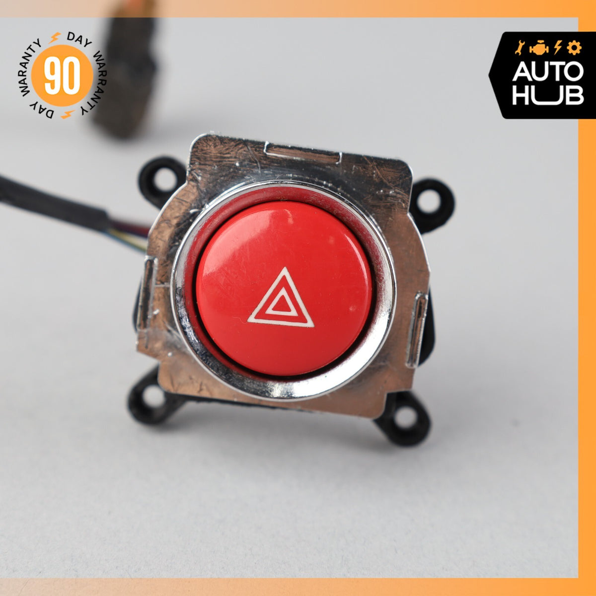 03-13 Maserati Quattroporte M139 Dashboard Emergency Hazard Switch Button OEM - photo 2