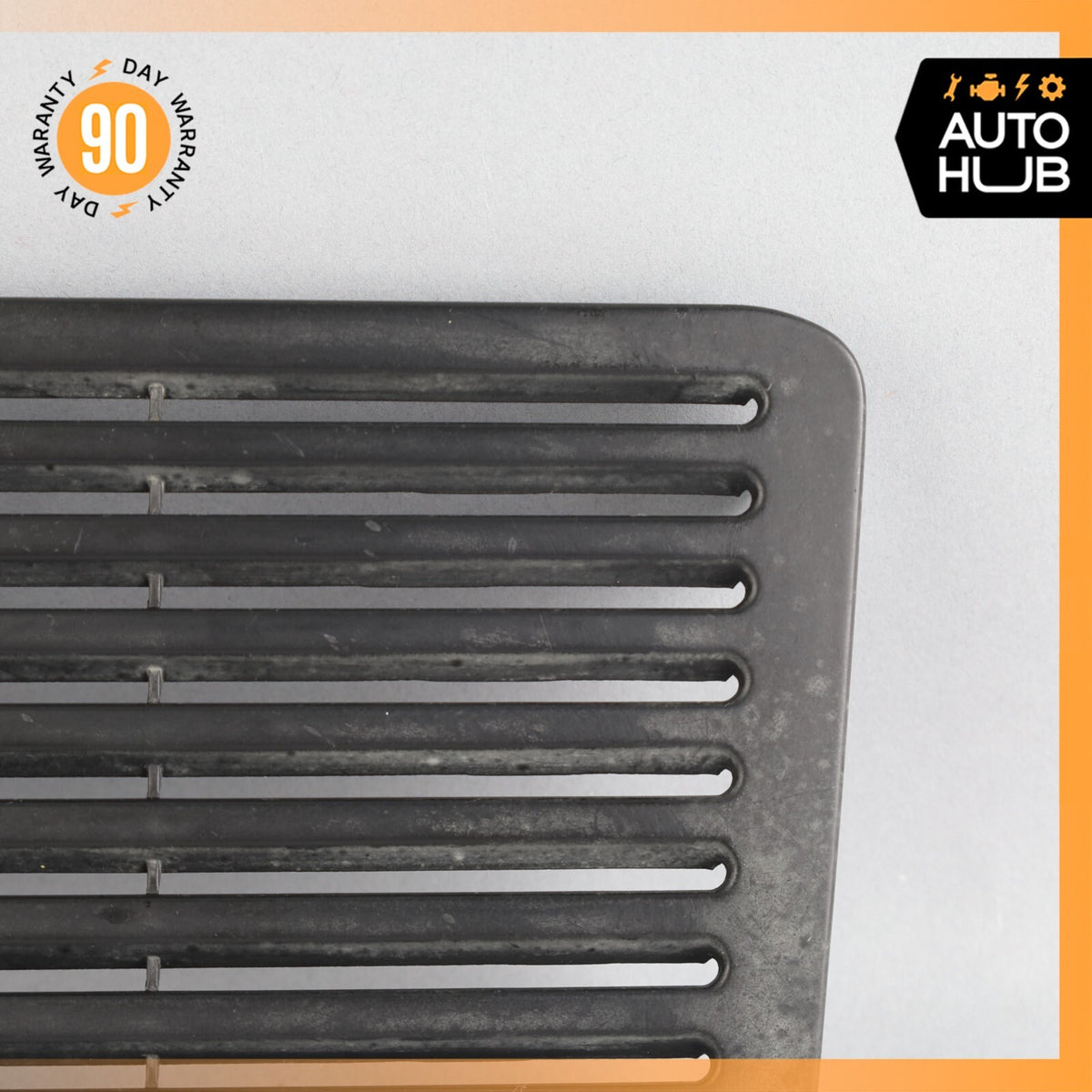 03-19 Maserati Quattroporte M139 Dash Dashboard Vent Grille Cover w/ Sensor OEM - photo 4