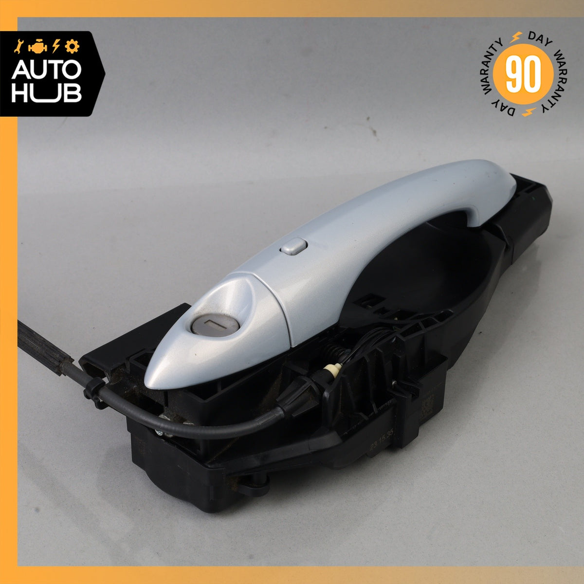 17-26 Alfa Romeo 952 Giulia Front Left Side Exterior Door Handle OEM 71k - photo 5