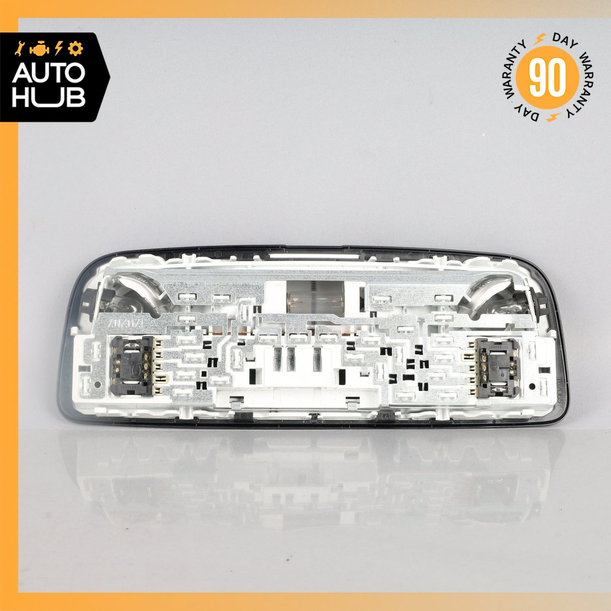 10-18 Mercedes W212 E350 CLS63 Rear Overhead Dome Light 2128205001 OEM 75k - photo 10