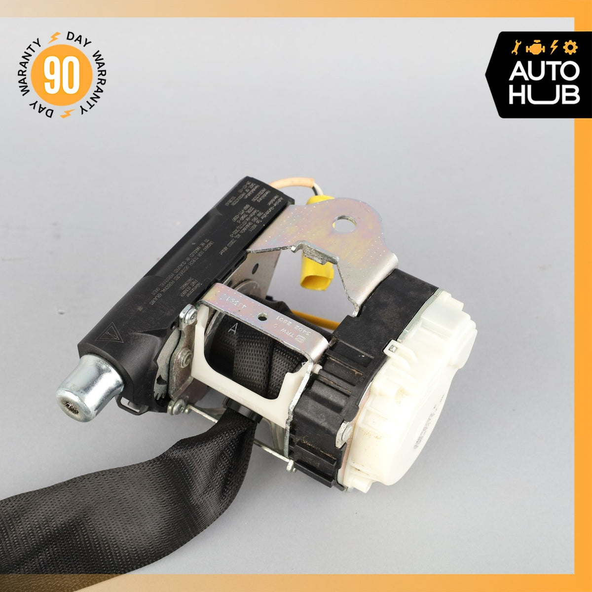 08-13 BMW E88 128i Convertible Front Left Driver Side Seatbelt Seat Belt OEM - photo 8