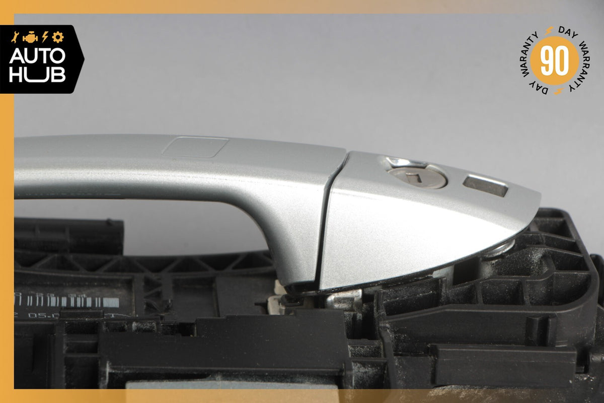 12-14 Mercedes W204 C250 C350 Front Left Exterior Door Handle Keyless Go OEM - photo 6