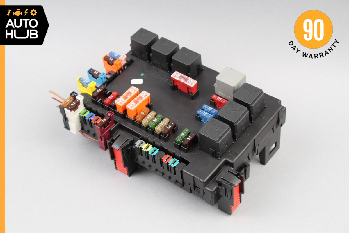 10-13 Mercedes W221 S400 S550 S63 AMG Rear Fuse Box Relay Control 2219003001 OEM - photo 2