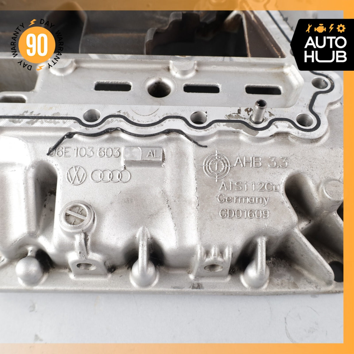 11-18 Porsche Cayenne 958 / Touareg Hybrid Engine Upper Oil Pan 06E103603AL OEM - photo 7