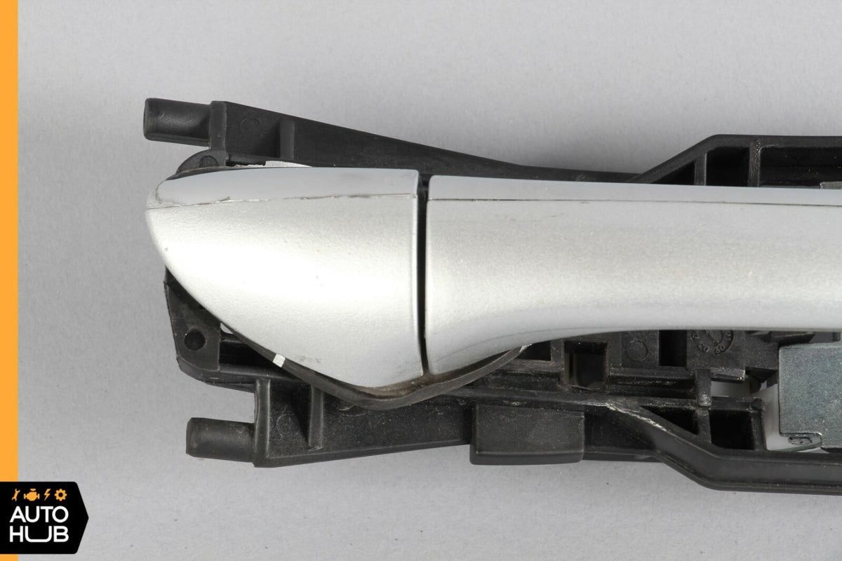 06-11 Mercedes W219 CLS500 CLS550 Front Right Passenger Door Handle Silver OEM - photo 2