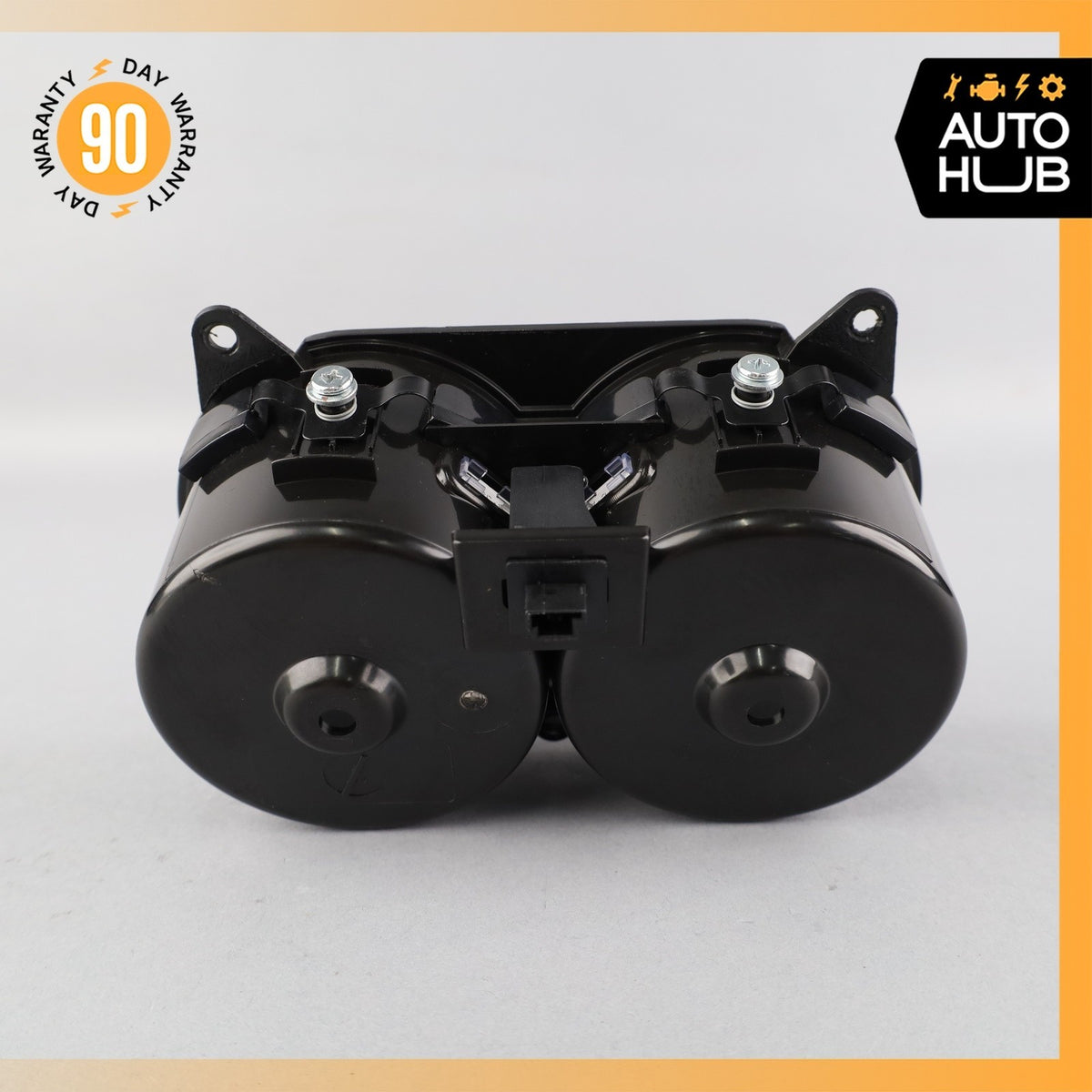 04-19 Maserati GranTurismo M145 Rear Center Console Cup Holder Compartment OEM - photo 7