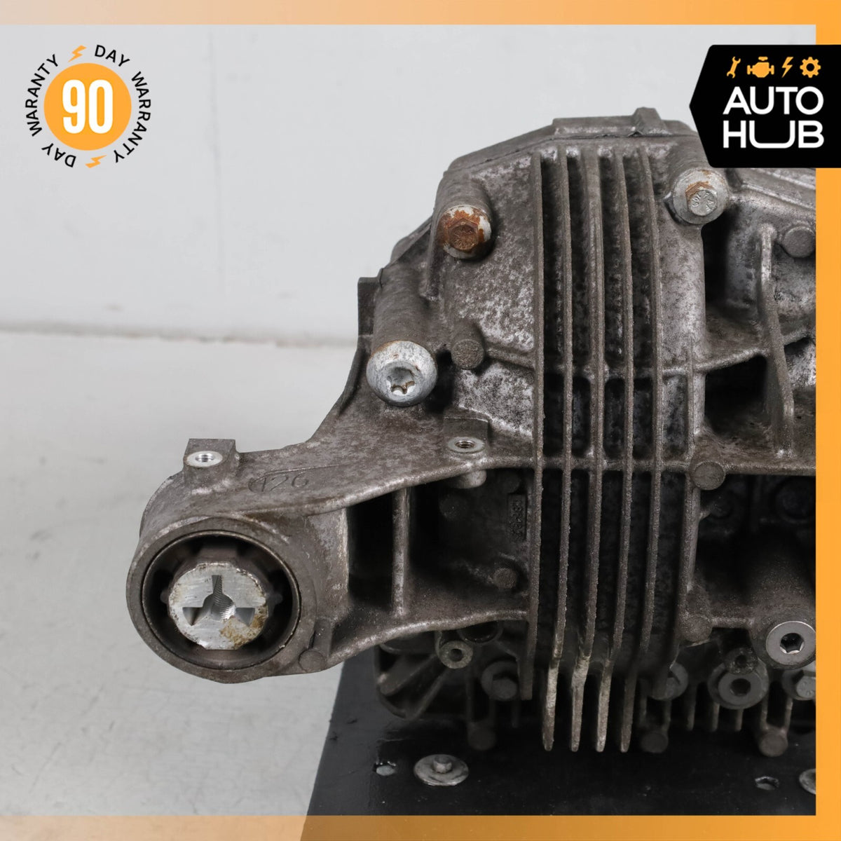 11-16 Porsche Panamera 970 4 3.6L V6 Rear Differential Diff Axle Carrier OEM - photo 10