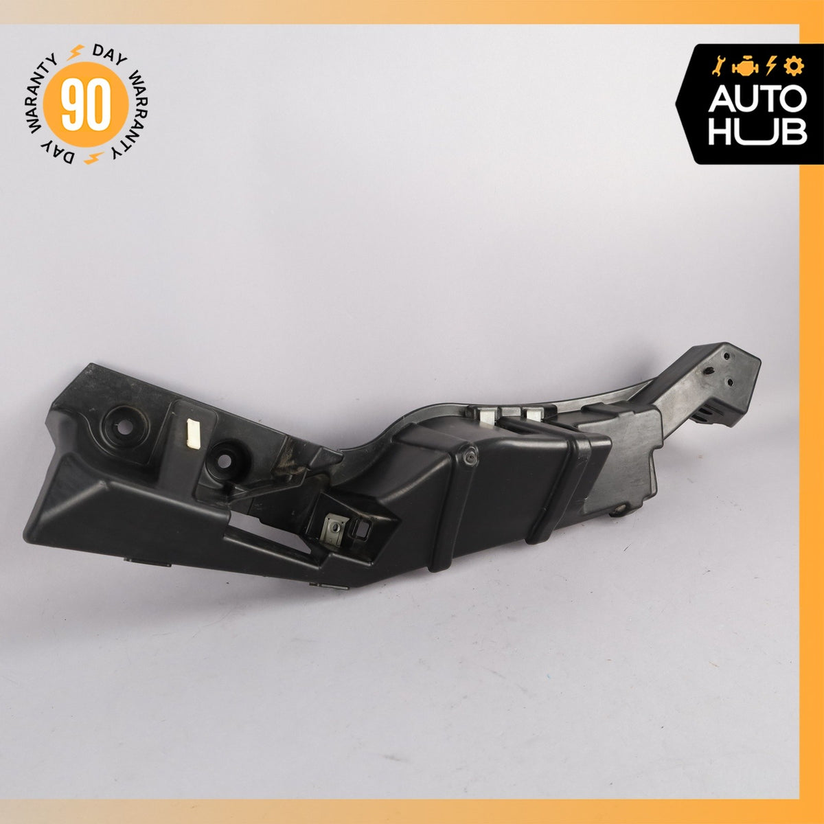 14-21 BMW i3 I01 Front Left Side Fender Mount Bracket OEM - photo 2