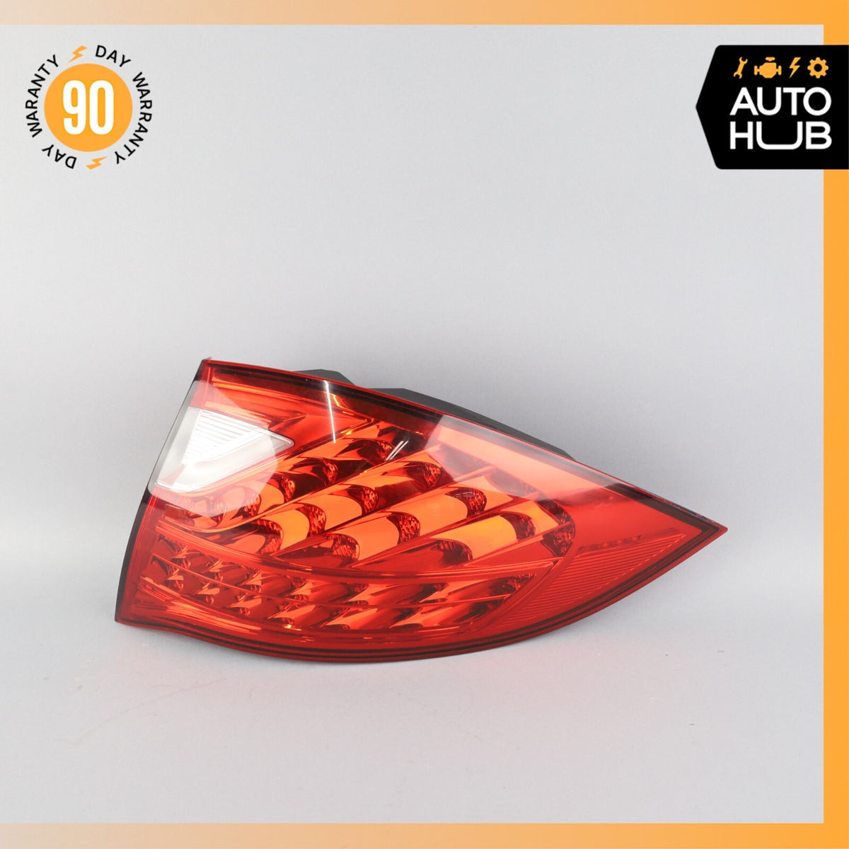 11-14 Porsche Cayenne 958 Right Passenger Side Outer Tail Light Lamp OEM - photo 2