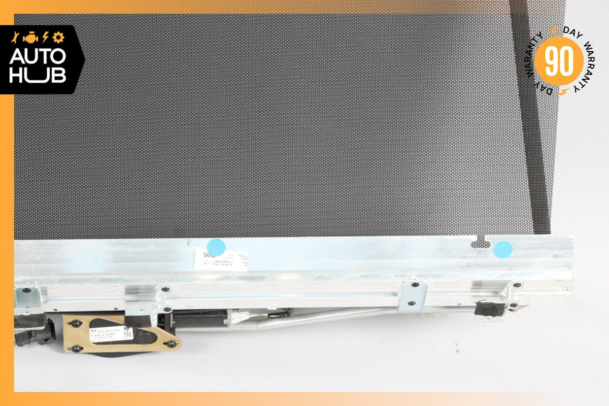 08-14 Mercedes W204 C350 C300 Rear Window Sun Shade Screen Roller Blind OEM - photo 9