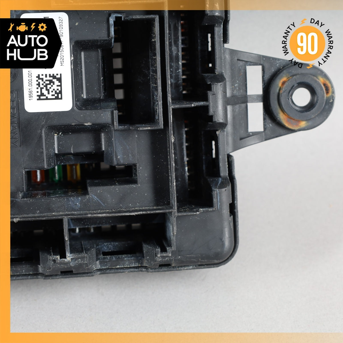 12-18 BMW F30 320i 328i 335i M3 Rear Trunk Power Distribution Fuse Relay Box OEM - photo 9