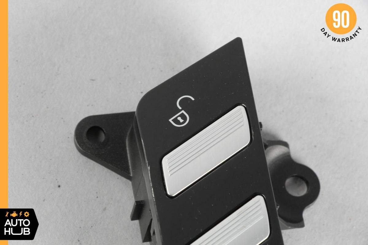 07-13 Mercedes W221 S400 S550 Door Lock Switch Front Right Passenger 2218213151 - photo 2