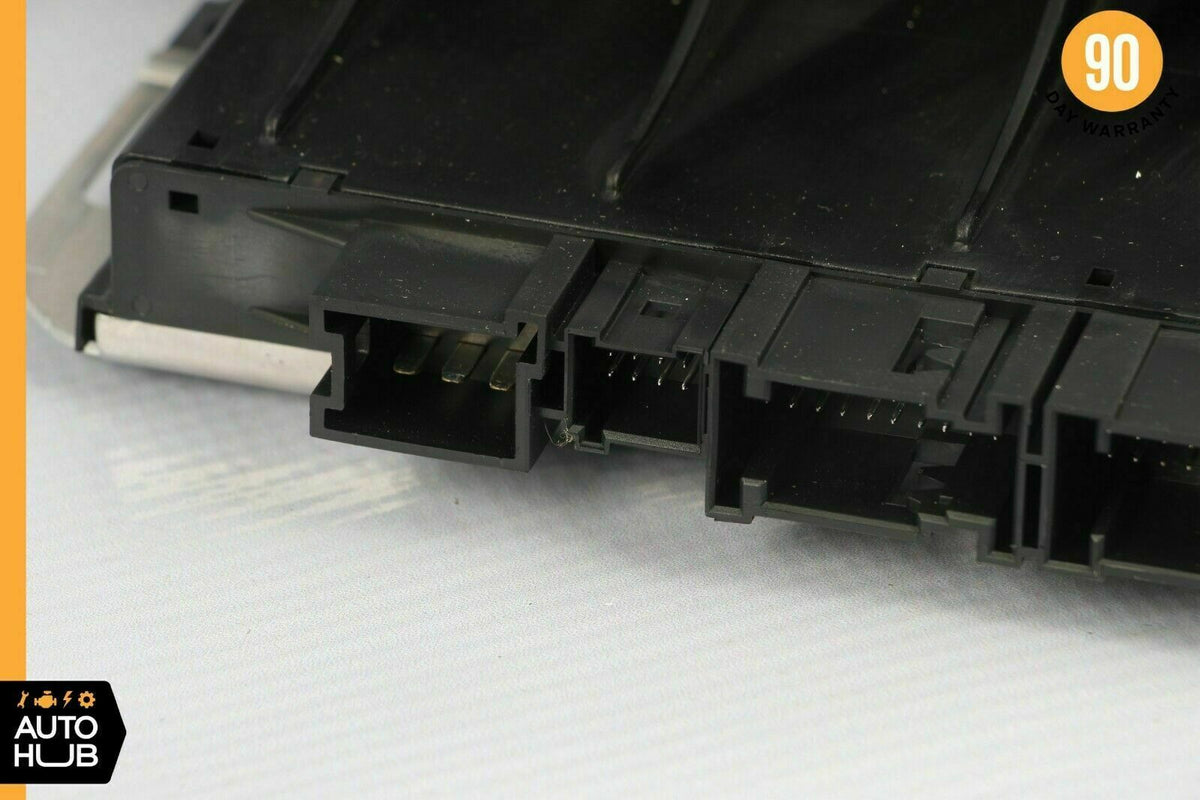 03-12 Mercedes R230 SL550 SL500 SLR Front Left SAM Fuse Box Control Module OEM - photo 6