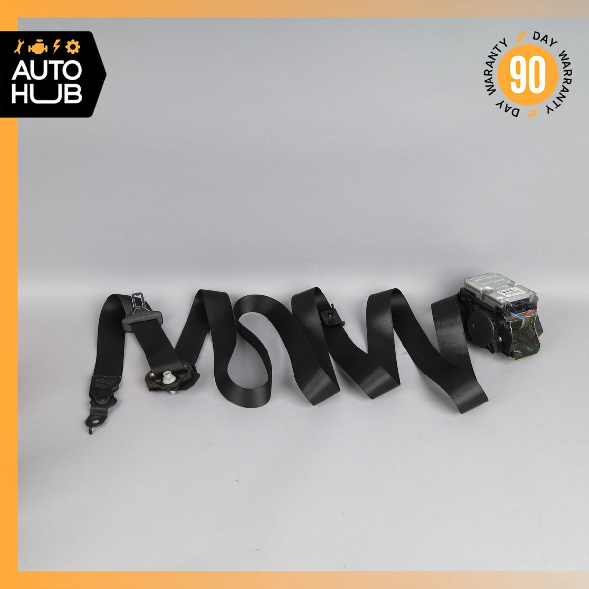 07-09 Mercedes W211 E550 E350 CLS550 Front Left Driver Side Seat Belt Black OEM - photo 1