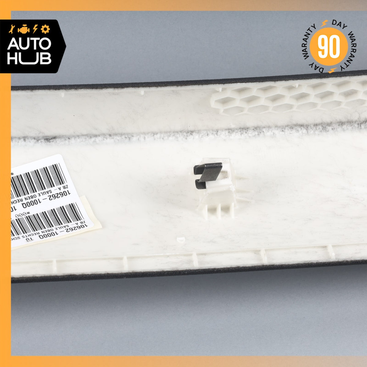 11-18 Porsche Cayenne 958 Hybrid S Front Right Side A Pillar Trim Panel OEM - photo 12