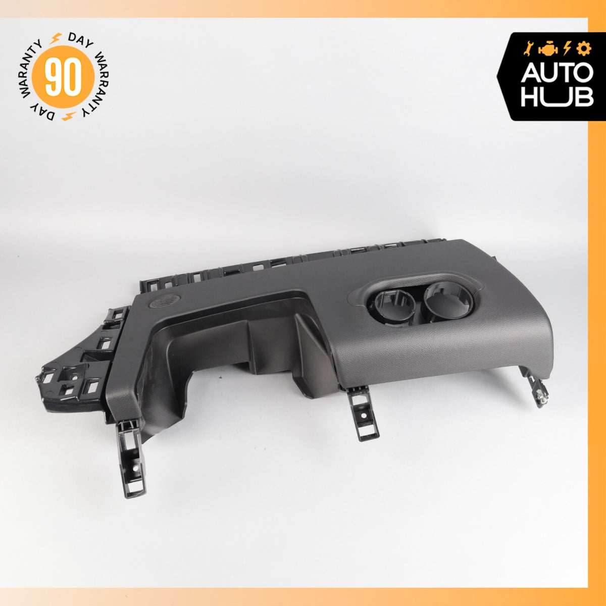 17-20 Maserati Levante M161 Dashboard Dash Left Under Seat Knee Panel OEM 73k - photo 8