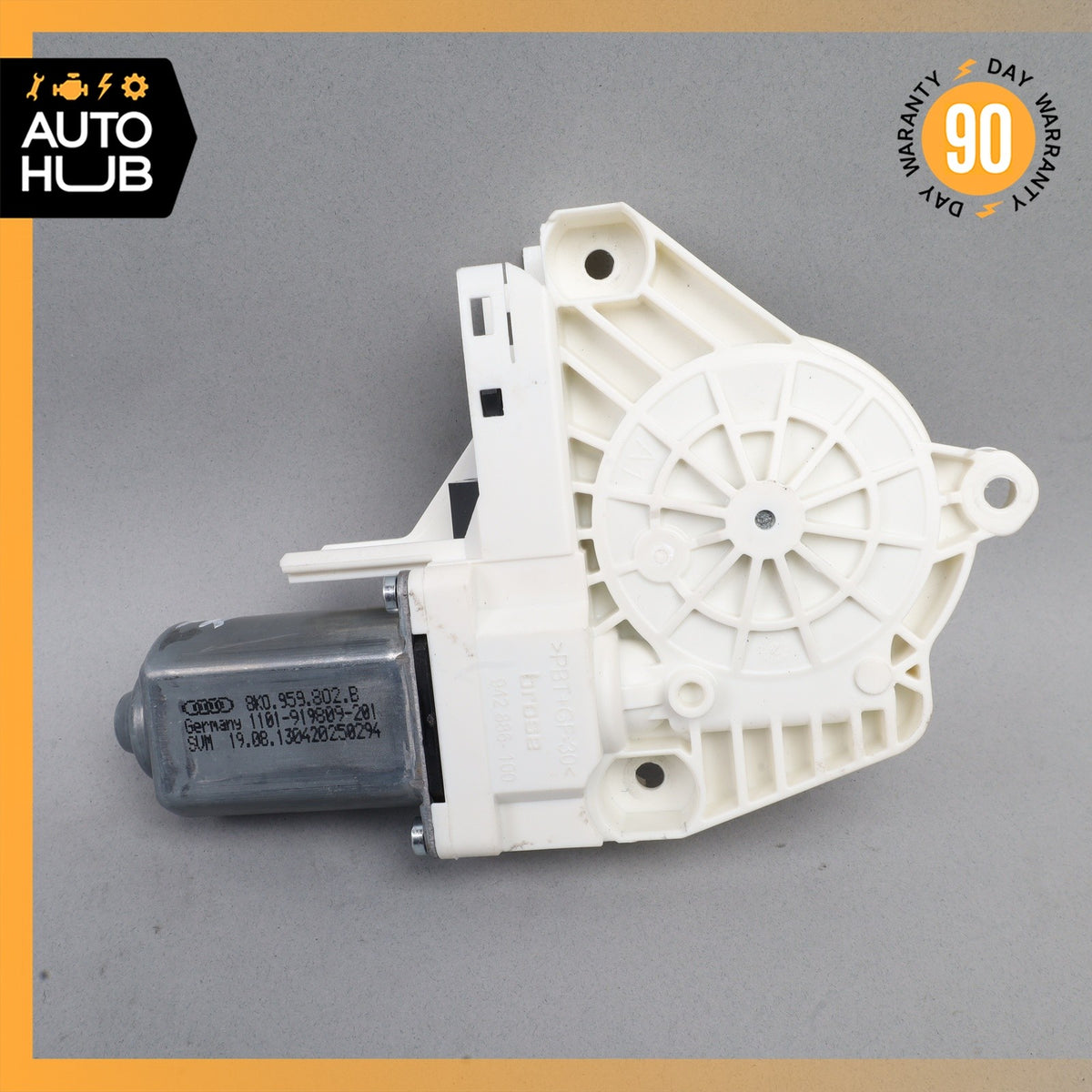 Porsche Cayenne 958 Front Right Window Regulator Motor 8K0959802B OEM - photo 1