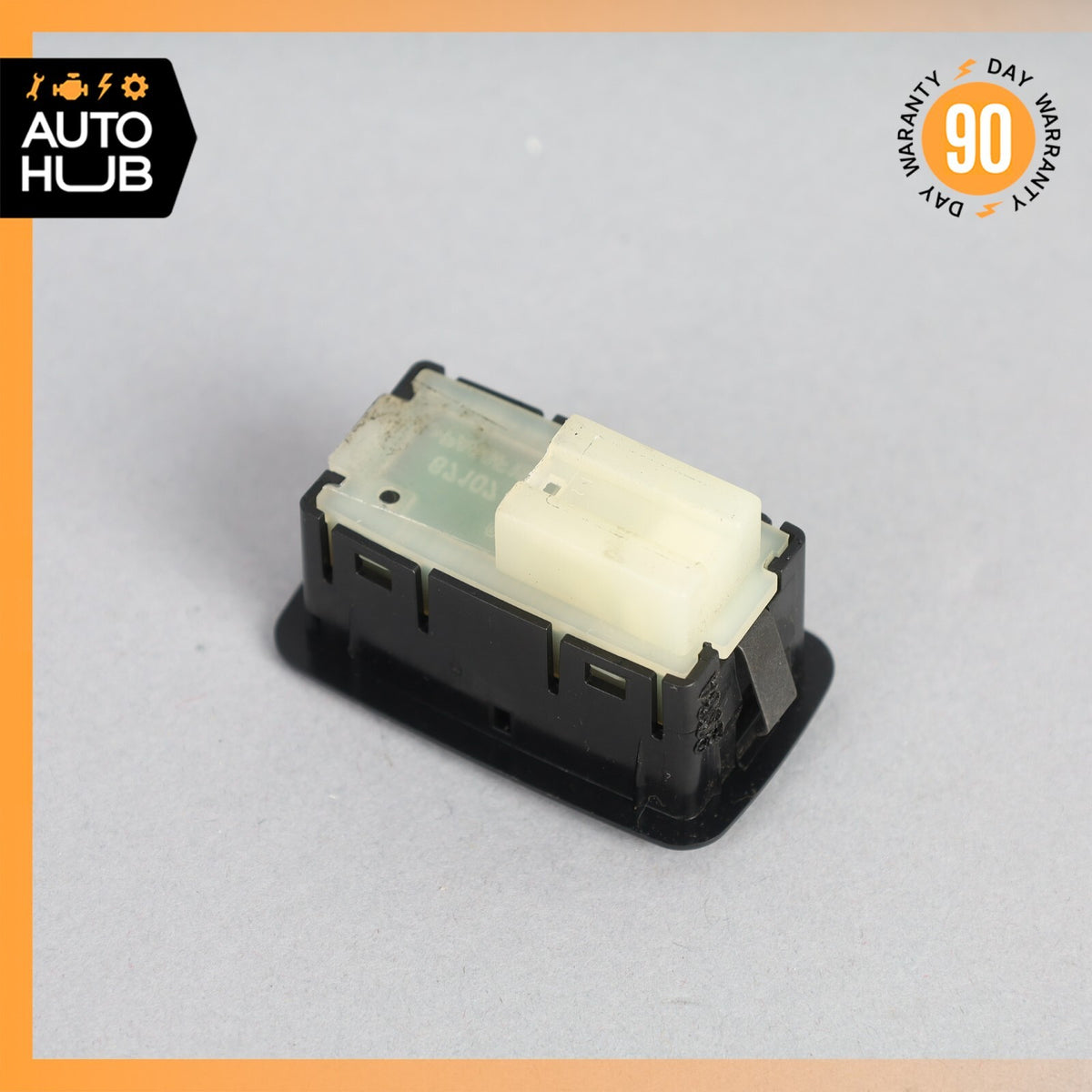 06-12 Mercedes X164 GL450 GL550 3rd Row Left Seat Folding Power Switch Button - photo 5